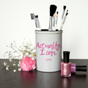 makeup pot