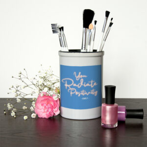 makeup pot